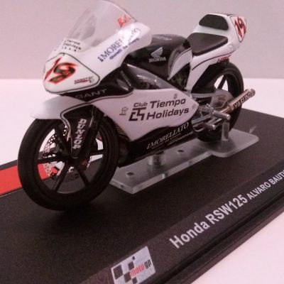 HONDA RSW125 BLANCA Y NEGRA ALVARO BAUTISTA 2005