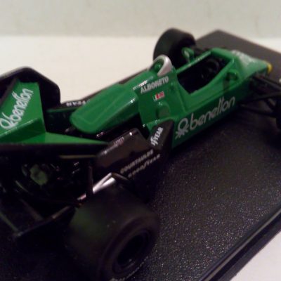 1/43 Formula 1 TYRRELL 012 1983