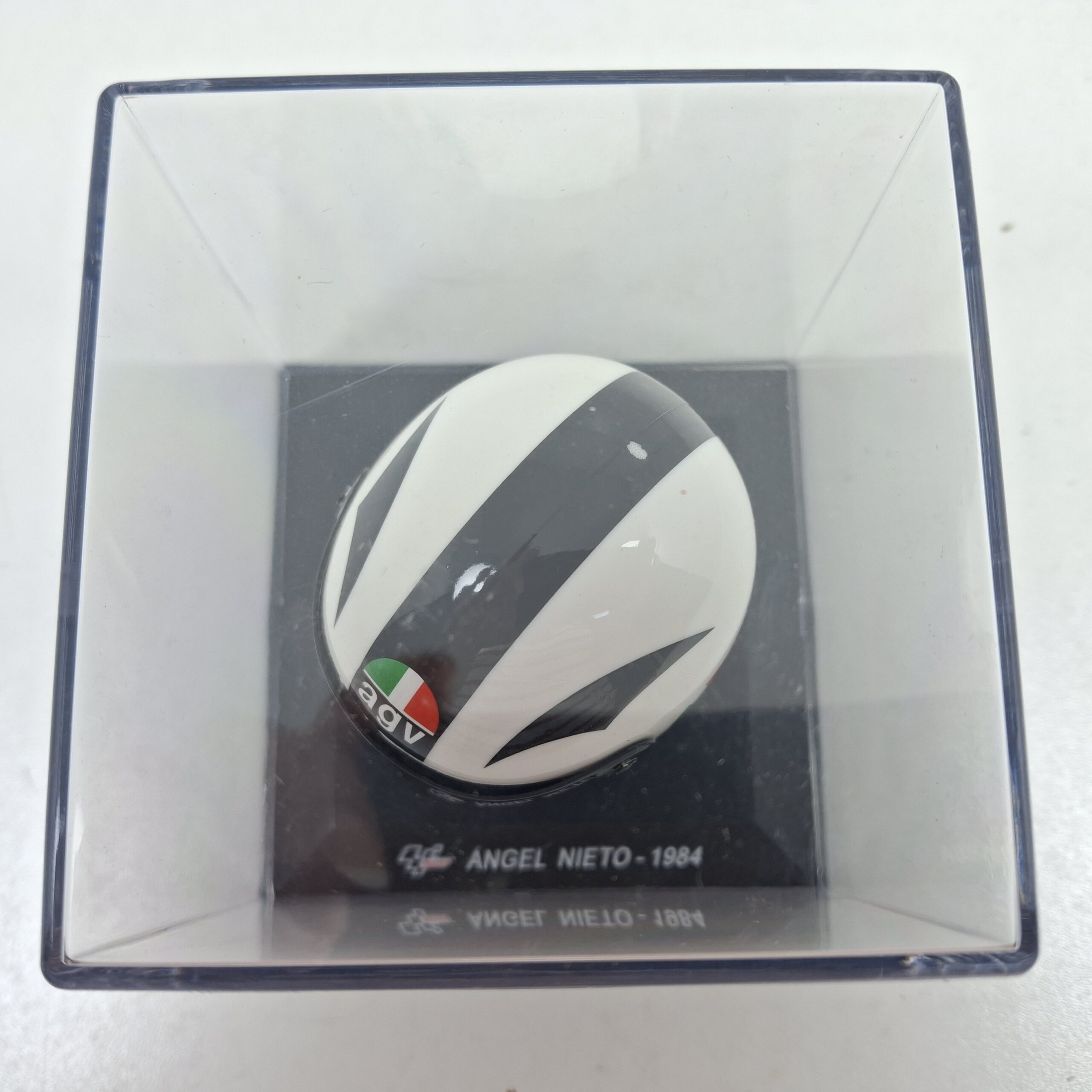 Miniaturas coleccion a escala - Coches miniatura a escala 1/5 Ángel Nieto 1984 Casco helmet piloto Moto GP - Imagen 3