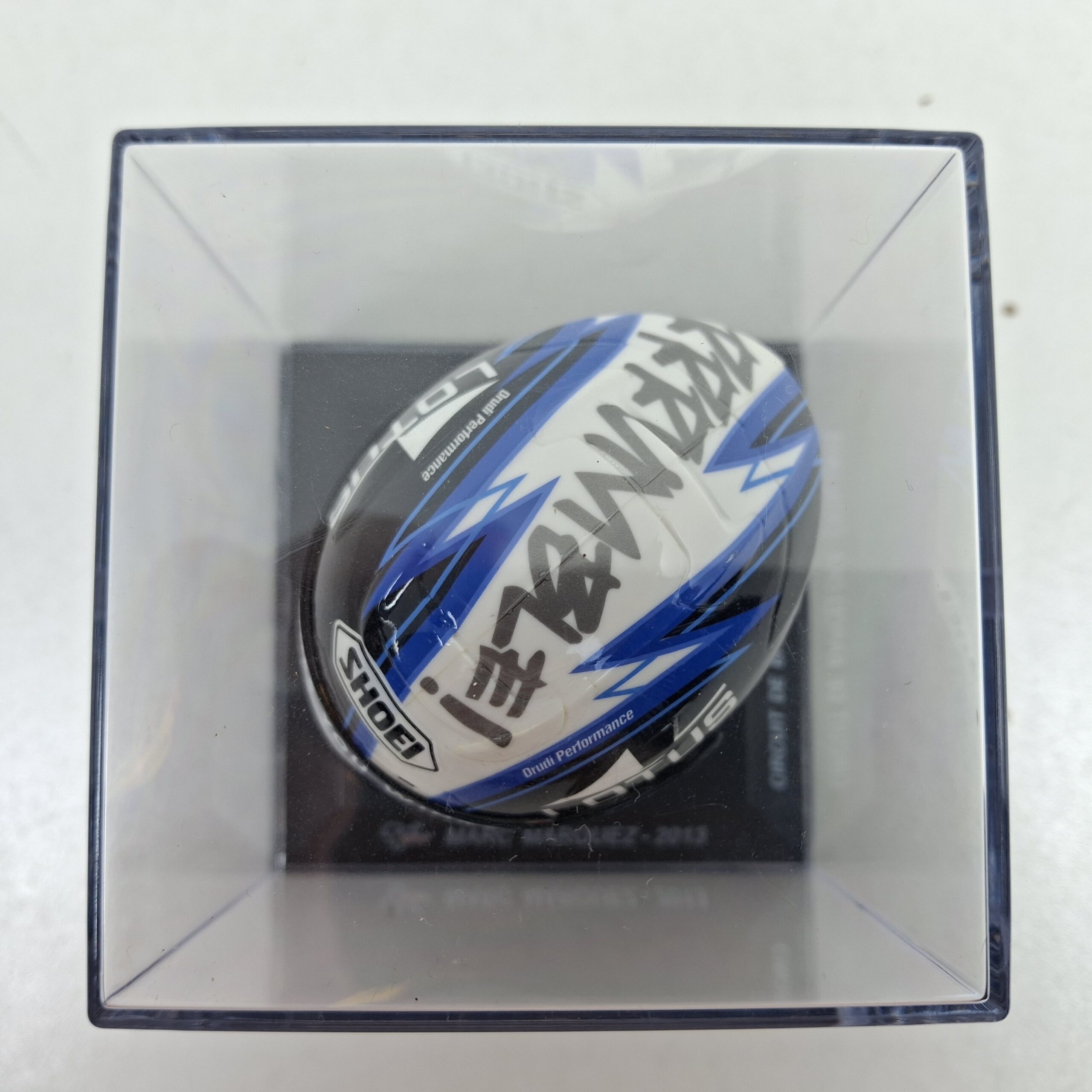 Miniaturas coleccion a escala - Coches miniatura a escala 1/5 Marc Márquez 2013 Circuito Barcelona Catalunya Casco helmet piloto Moto GP - Imagen 2