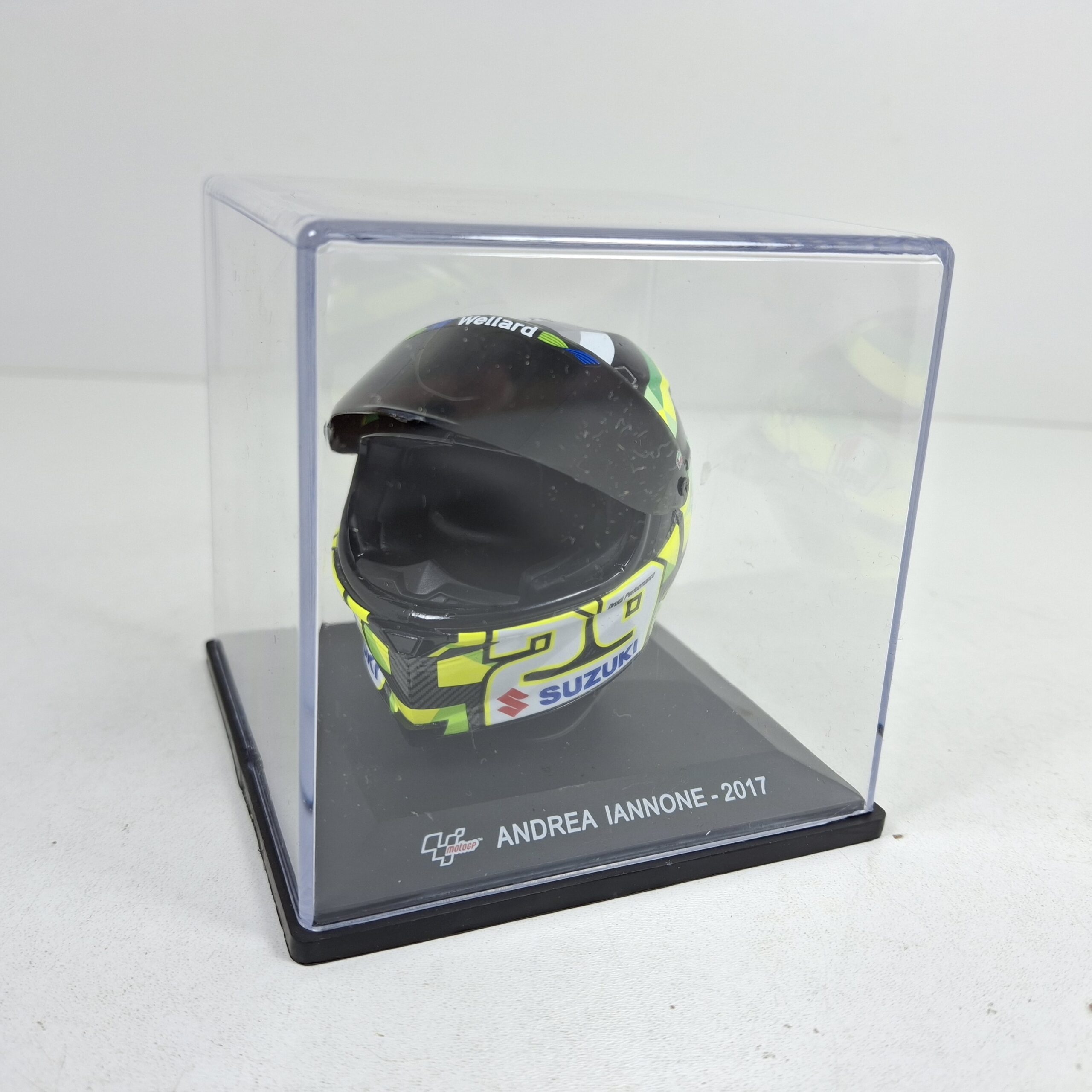 Miniaturas coleccion a escala - Coches miniatura a escala 1/5 Andrea Iannone 2017 Casco helmet piloto Moto GP