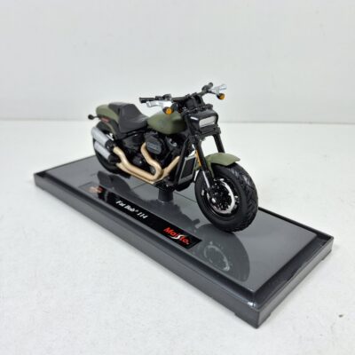 1/18	Moto bike Harley-Davidson Fat Bob 114 custom Maisto