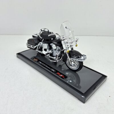 1/18	Moto bike Harley Davidson FLH Electra Glide 1966 custom Maisto