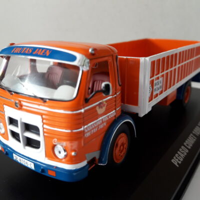 1/43 Camión truck Pegaso Comet 1090 1973 Naranjas Yolanda Jaen IxoModelsTRU017