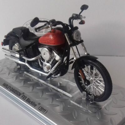 1/24	 Moto bike Harley-Davidson FXS Blackline 2011