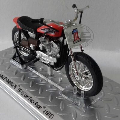 1/24	 Moto bike Harley-Davidson XR-750 DIRT TRACK RACER 1975