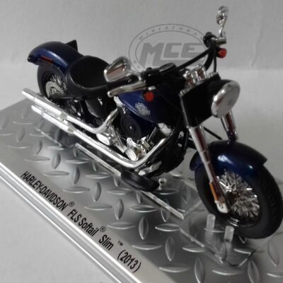 1/24	 Moto bike Harley-Davidson FLS SOFTAIL SLIM 2013