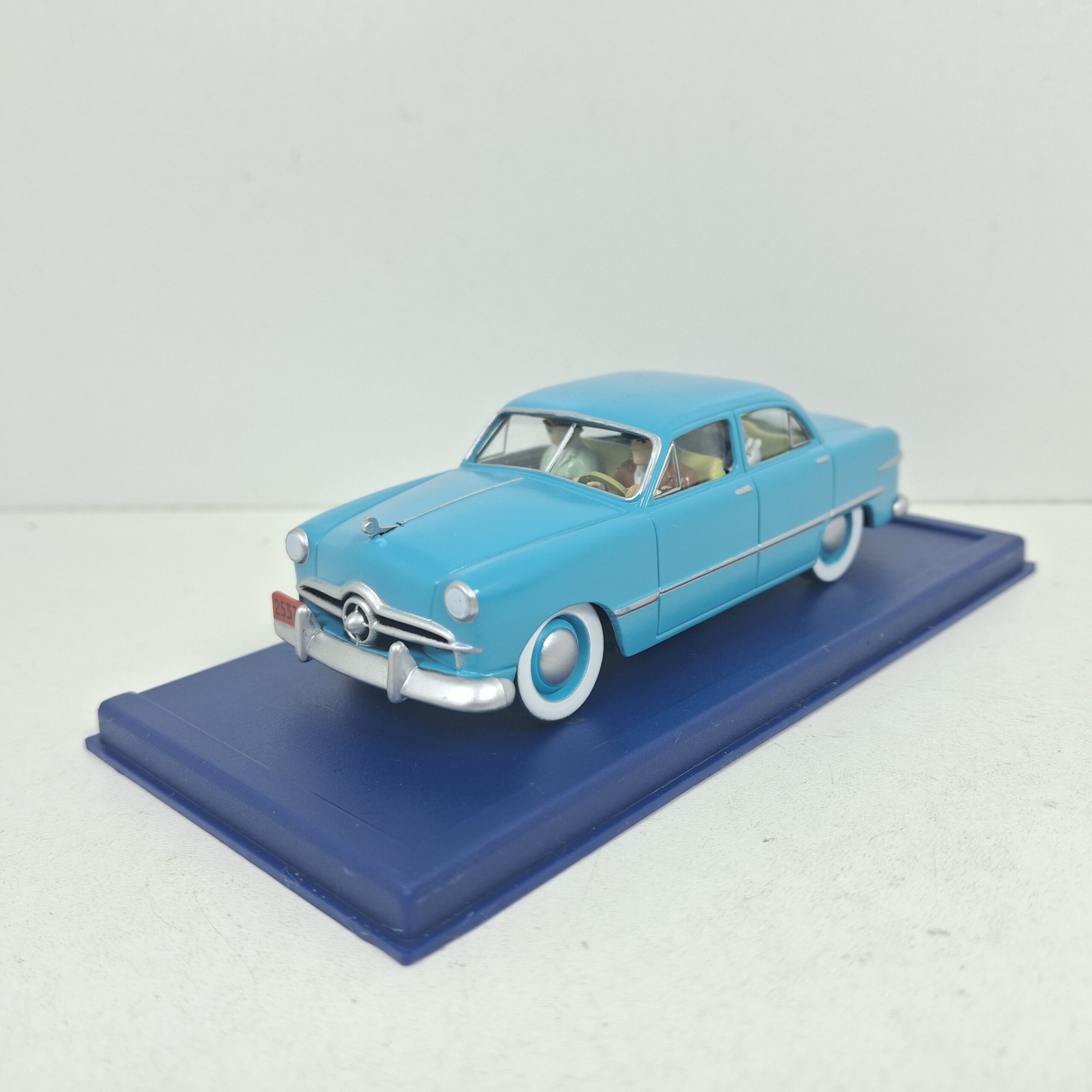 Miniaturas coleccion a escala - Coches miniatura a escala 1/43 Coche car auto voiture Tintin Ford custom 1949 Objectif Lune - Imagen 2