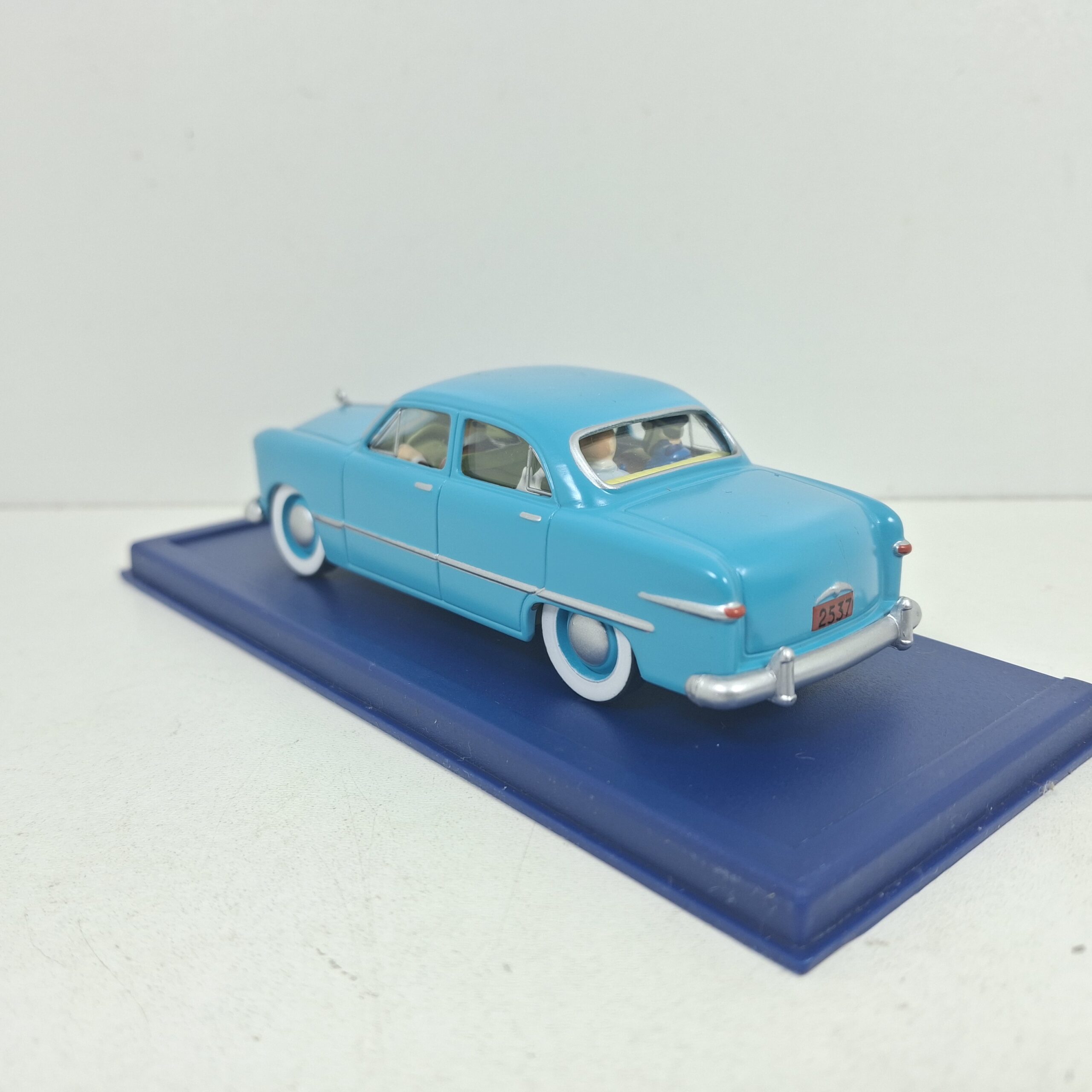 Miniaturas coleccion a escala - Coches miniatura a escala 1/43 Coche car auto voiture Tintin Ford custom 1949 Objectif Lune - Imagen 3